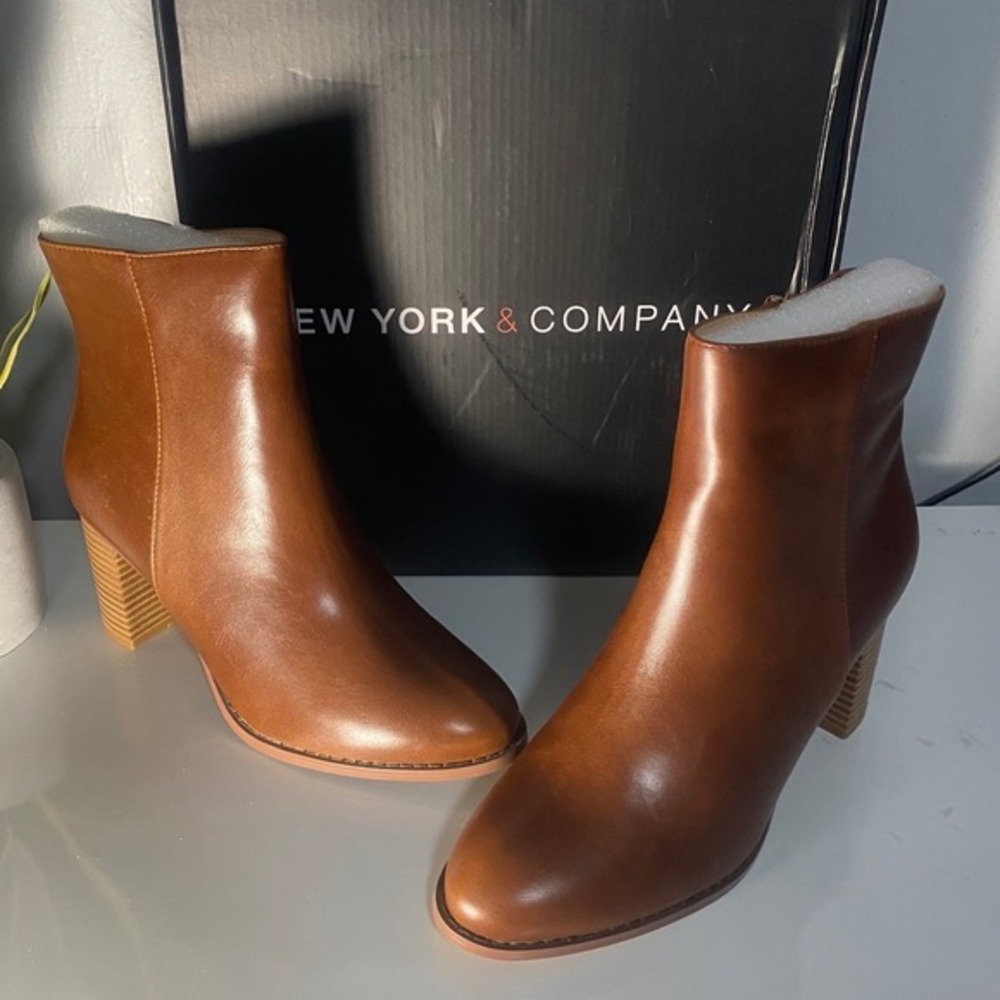 New York & Company Jadyn Dark Cognac Ankle Boots NYC-A24-57 Size 8.5